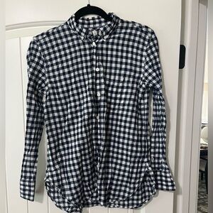 J Crew Women’s Button Down Shirt Size 2